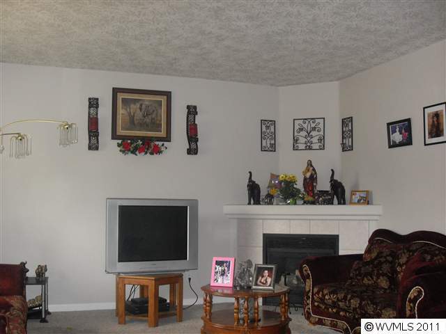 living room 4
